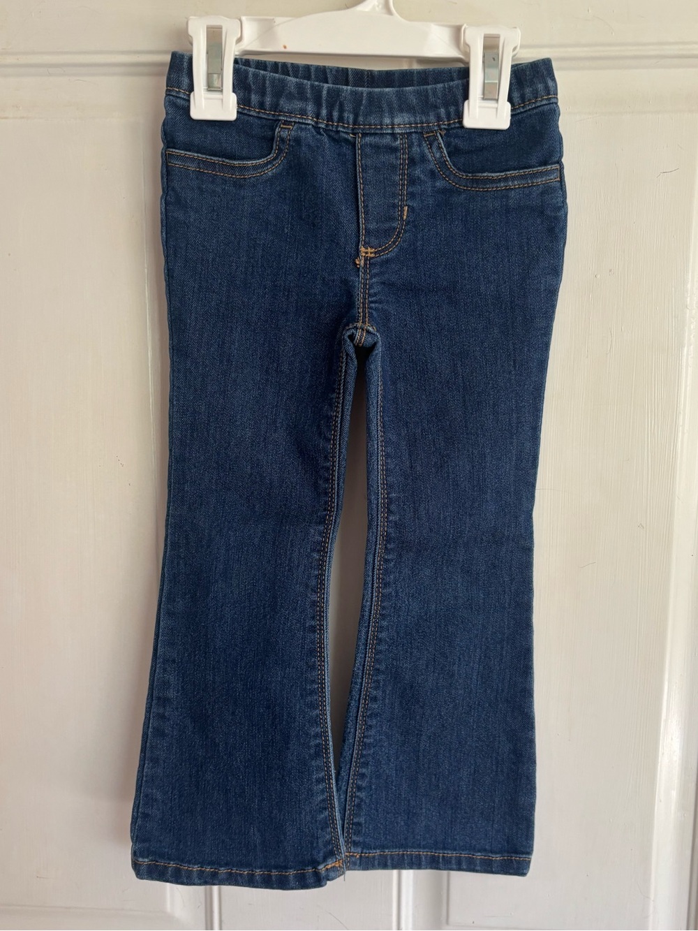 3T Carter's Dark Wash Pull-On Elastic high Waist Flare/bell bottom Jeans. In EUC